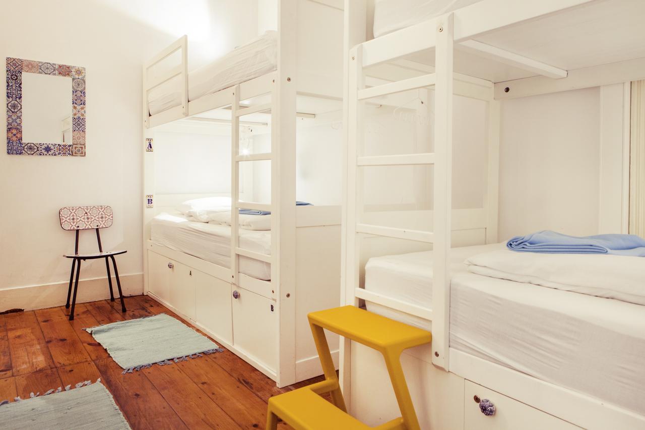 Lisbon Chillout Hostel Exterior photo